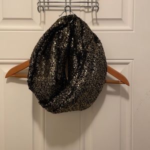 COPY - Express Glitter Infinity Scarf